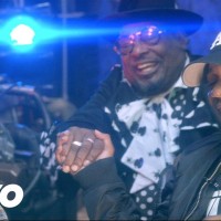 Video: Funkadelic | Ain’t that funkin’ kinda hard on you? (Remix) ft. Kendrick Lamar & Ice Cube